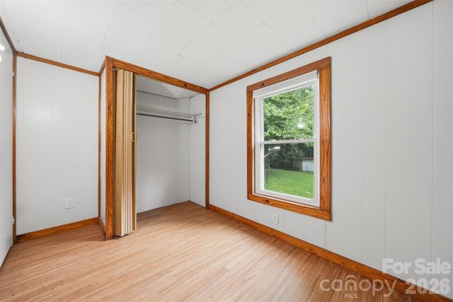 3131 Shallow Creek Road, Lenoir, NC 28645