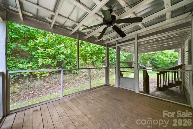 3131 Shallow Creek Road, Lenoir, NC 28645