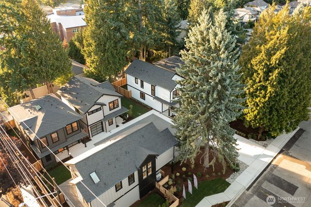 8005 131st Place NE, Kirkland, WA 98033