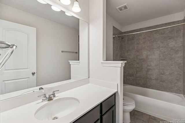 629 Jaboncillo, New Braunfels, TX 78132