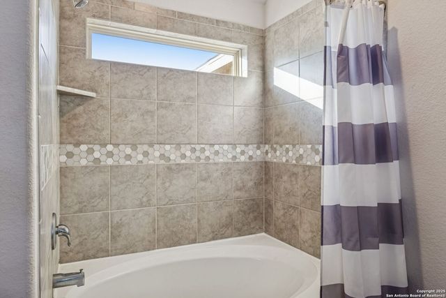 629 Jaboncillo, New Braunfels, TX 78132