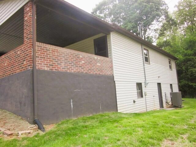 2765 HATCHETT RD, Penhook, VA 24137