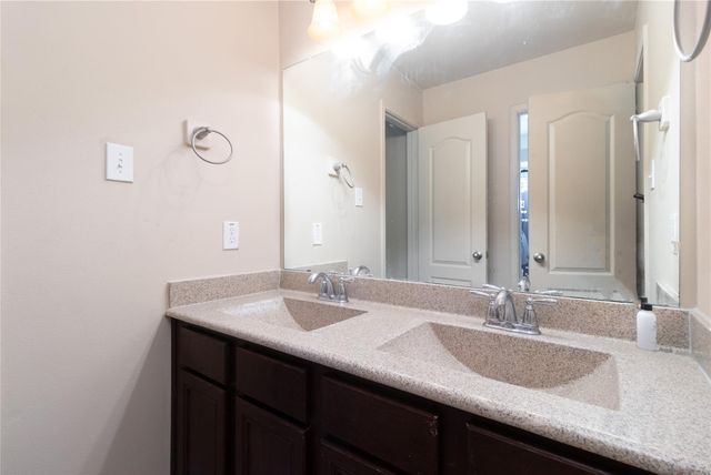 12930 Palm Leaf Court, Houston, TX 77044