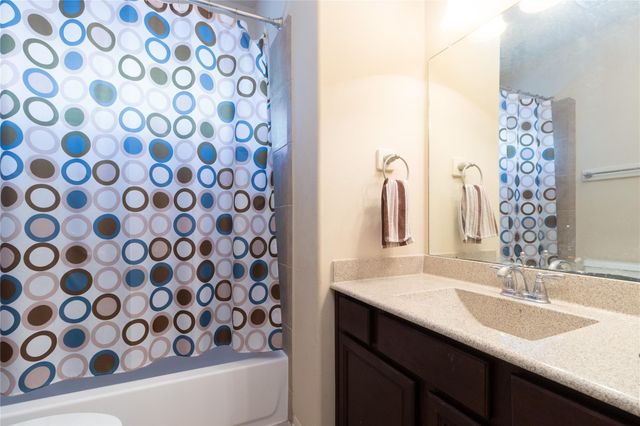 12930 Palm Leaf Court, Houston, TX 77044