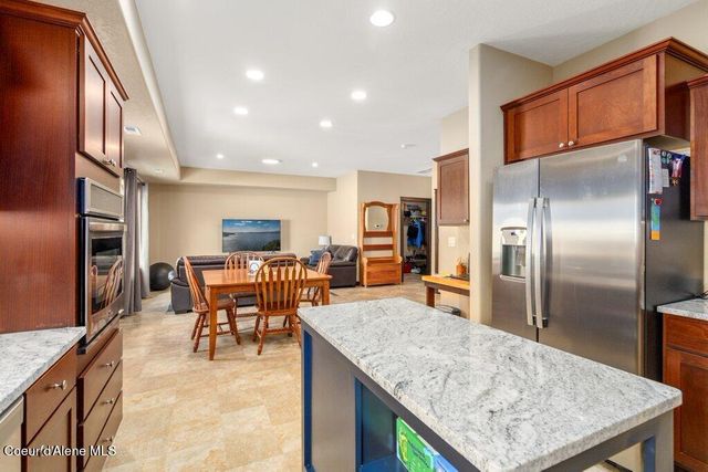 1761 W Pyrenees LOOP, Coeur D'alene, ID 83815