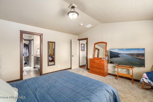 1761 W Pyrenees LOOP, Coeur D'alene, ID 83815