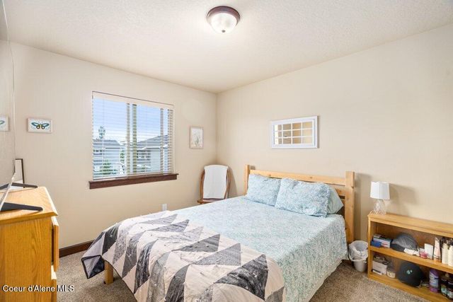 1761 W Pyrenees LOOP, Coeur D'alene, ID 83815