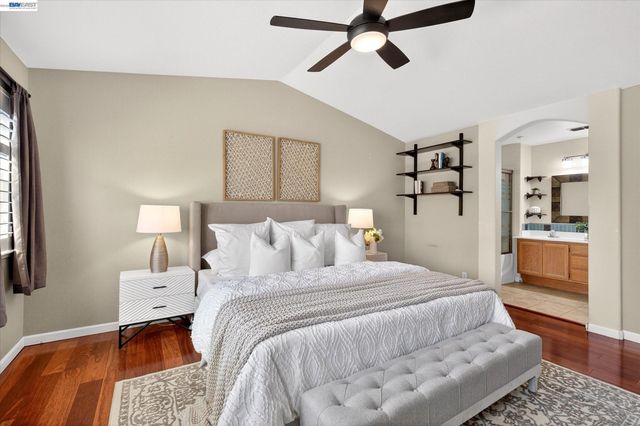 2038 Mulberry Cmn, Livermore, CA 94551
