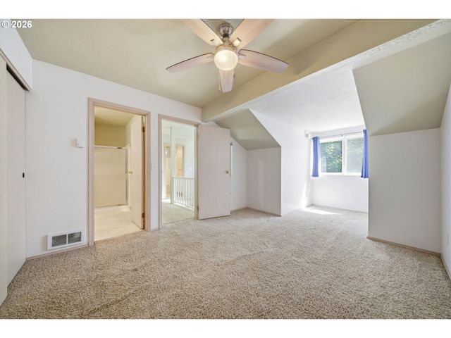 7509 Ne VANCOUVER MALL Dr C10, Vancouver, WA 98662