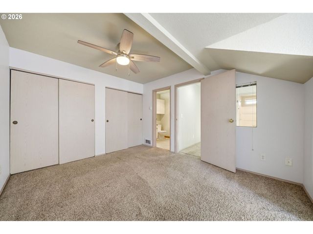 7509 Ne VANCOUVER MALL Dr C10, Vancouver, WA 98662