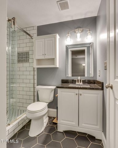 1000 Lisa Drive, Church Hill, TN 37642