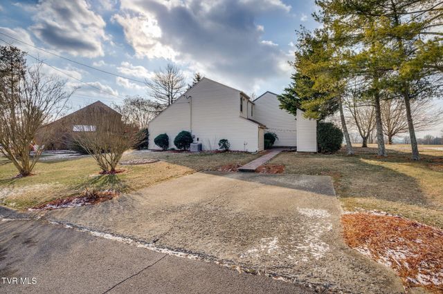 1000 Lisa Drive, Church Hill, TN 37642