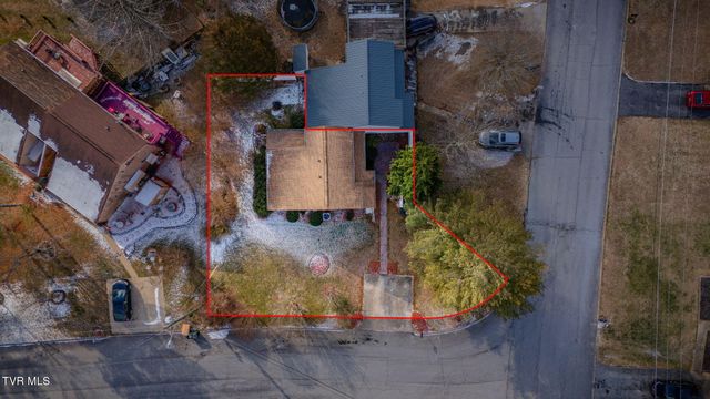 1000 Lisa Drive, Church Hill, TN 37642