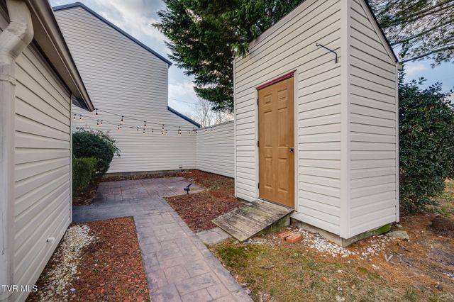 1000 Lisa Drive, Church Hill, TN 37642