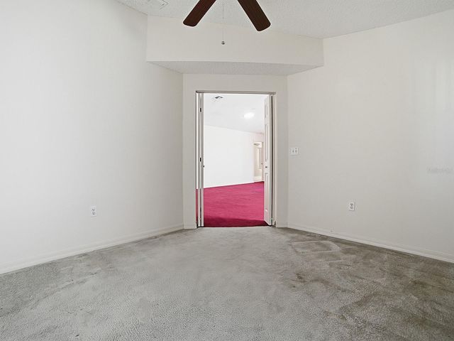 752 OLD OAKS LANE, Leesburg, FL 34748