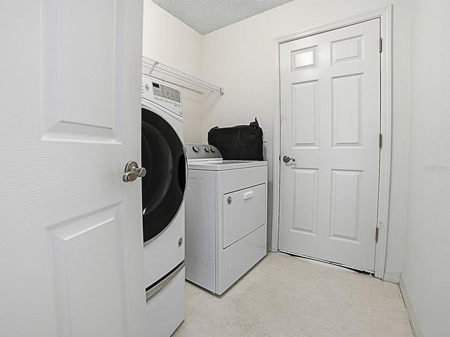 752 OLD OAKS LANE, Leesburg, FL 34748