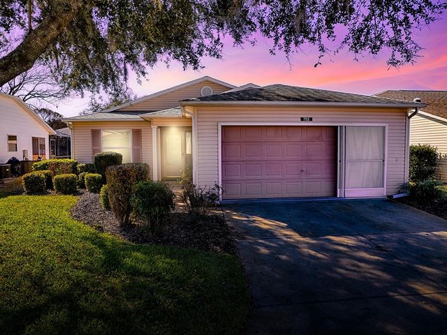 752 OLD OAKS LANE, Leesburg, FL 34748