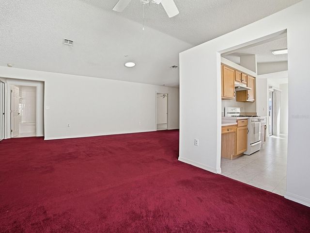 752 OLD OAKS LANE, Leesburg, FL 34748