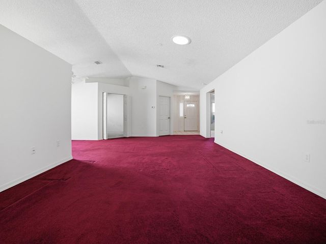 752 OLD OAKS LANE, Leesburg, FL 34748