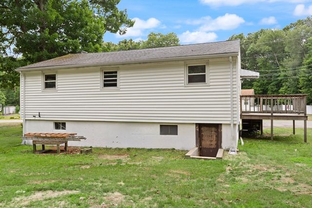60 Holbrook Ave, Stoughton, MA 02072