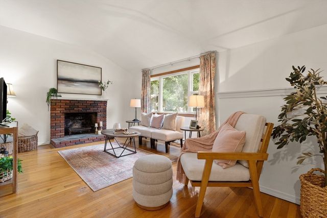 60 Holbrook Ave, Stoughton, MA 02072