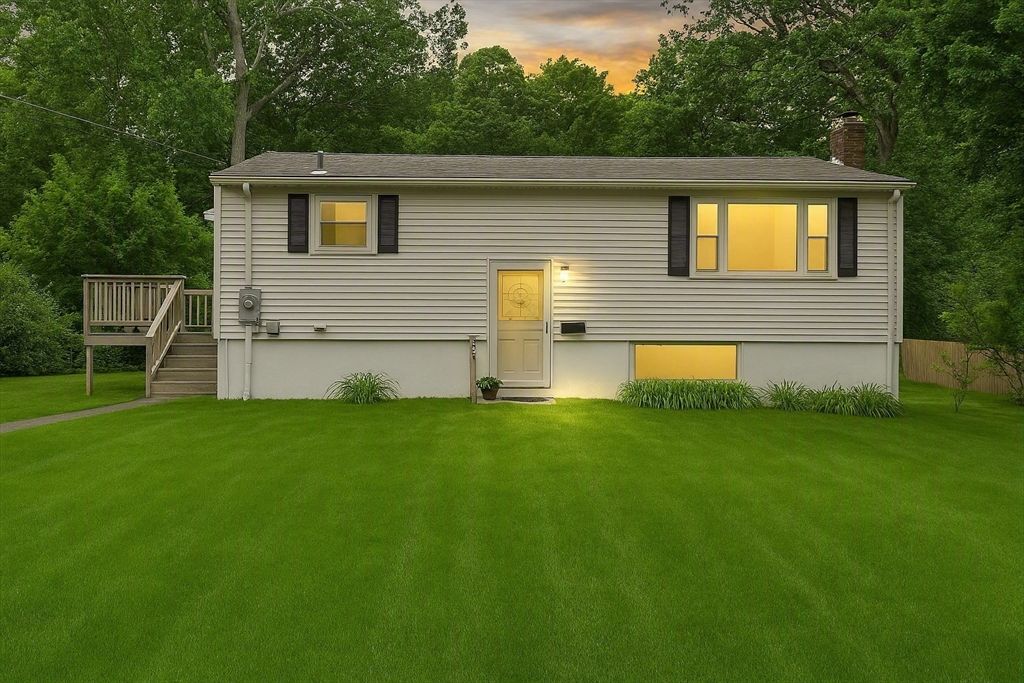 60 Holbrook Ave, Stoughton, MA 02072