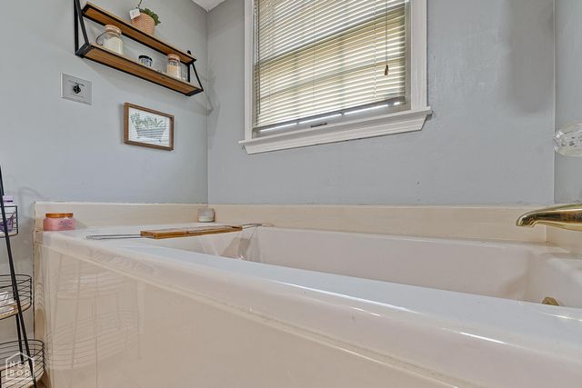 2804 Ridgemont Road, Jonesboro, AR 72401