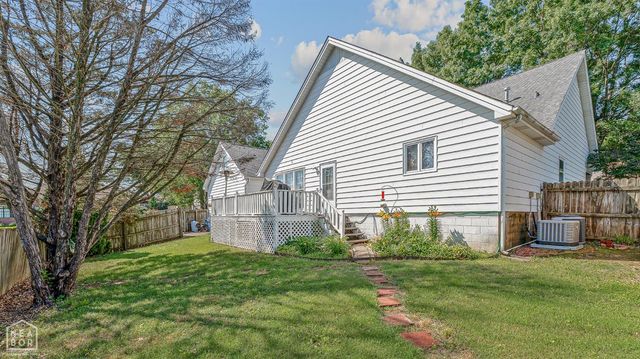 2804 Ridgemont Road, Jonesboro, AR 72401