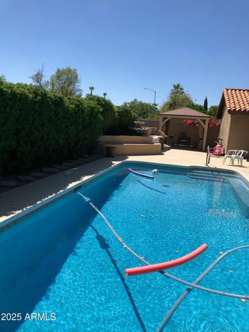 8397 E THOROUGHBRED Trail, Scottsdale, AZ 85258