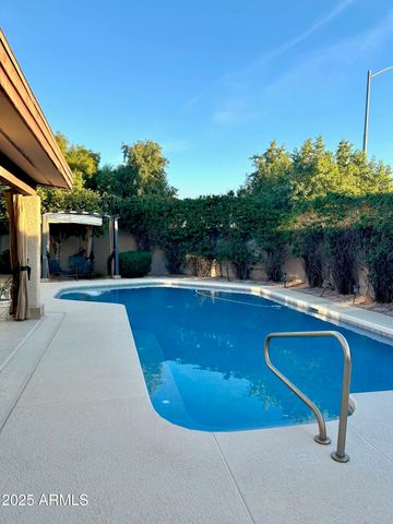 8397 E THOROUGHBRED Trail, Scottsdale, AZ 85258