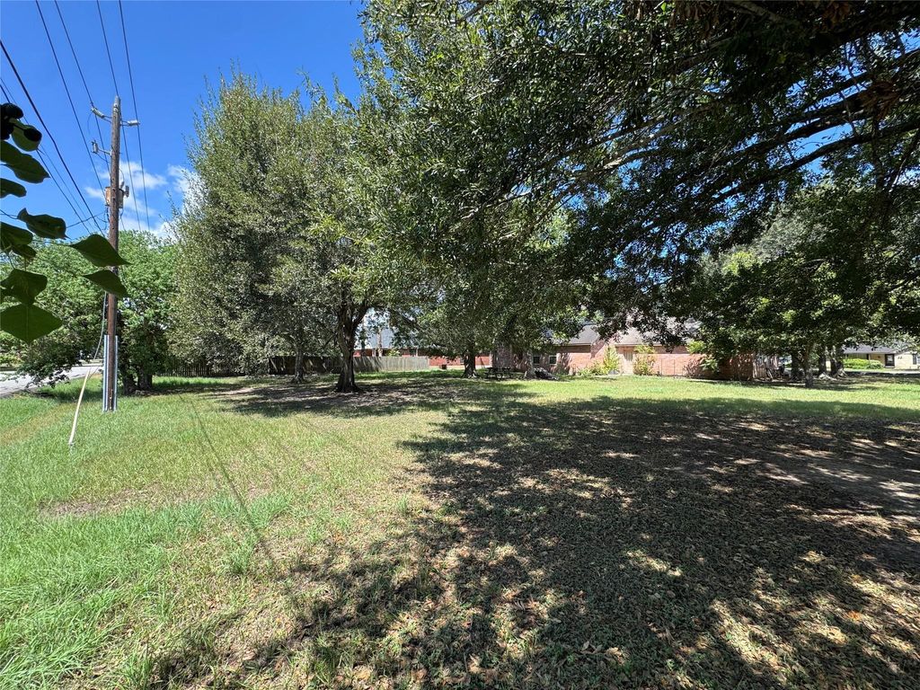 000 Elizabeth Ave, Rosenberg, TX 77471