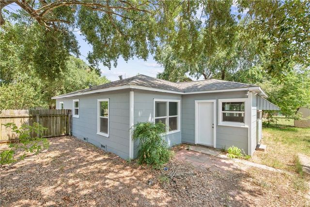 401 Dunn Street, Bryan, TX 77801