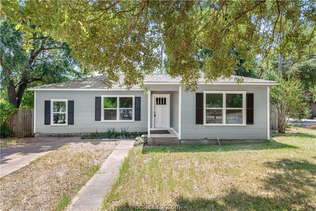 401 Dunn Street, Bryan, TX 77801