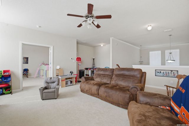 6081 COVERS CV, Schertz, TX 78108