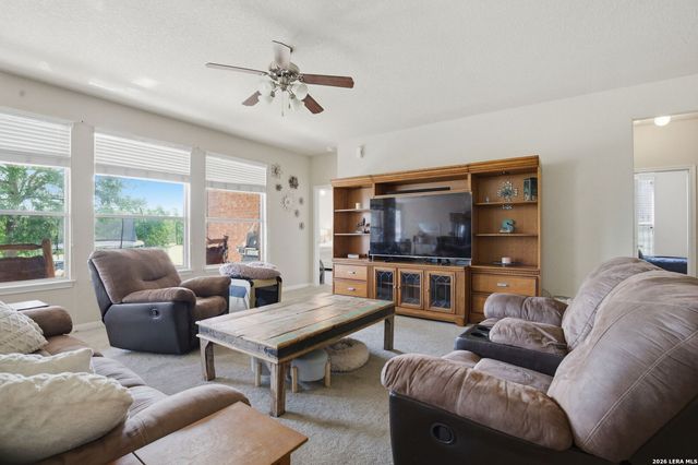 6081 COVERS CV, Schertz, TX 78108
