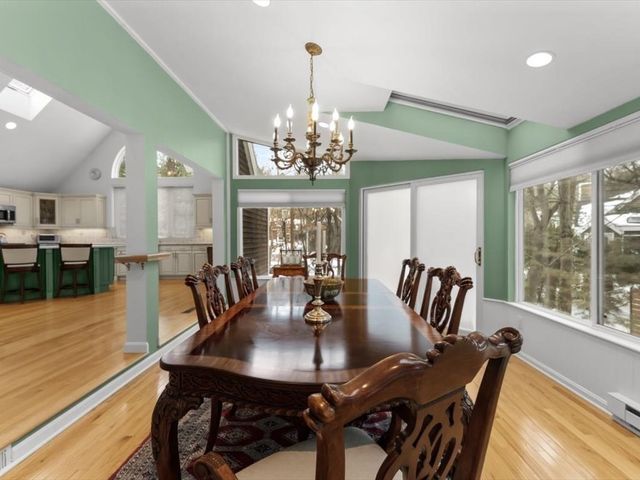 29 Deer Path 29, Hudson, MA 01749