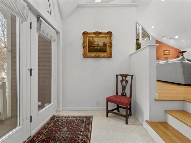 29 Deer Path 29, Hudson, MA 01749