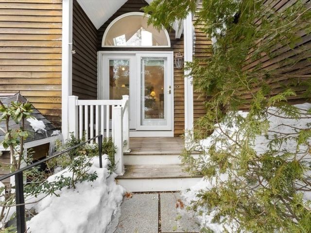 29 Deer Path 29, Hudson, MA 01749