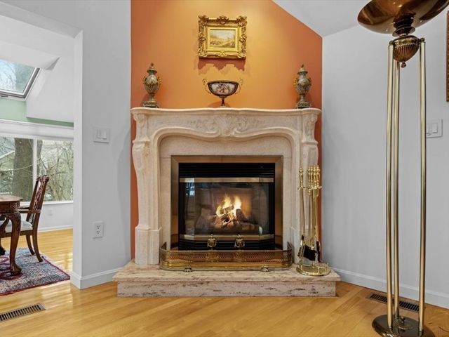 29 Deer Path 29, Hudson, MA 01749