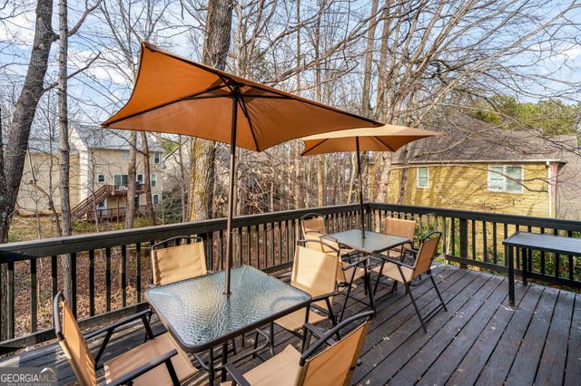 3245 Kittiwake Circle, Peachtree Corners, GA 30092