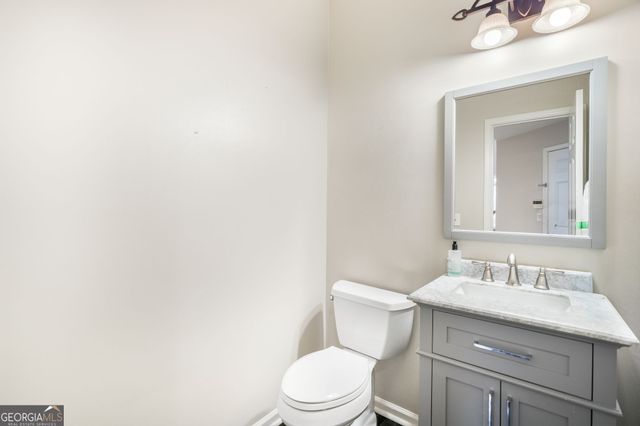 3245 Kittiwake Circle, Peachtree Corners, GA 30092