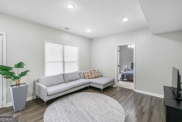 3245 Kittiwake Circle, Peachtree Corners, GA 30092