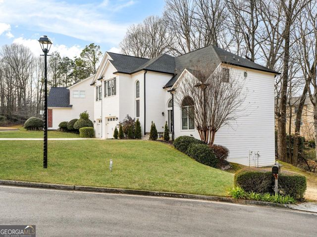 3245 Kittiwake Circle, Peachtree Corners, GA 30092