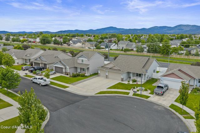 1969 E HIGHWING CT, Post Falls, ID 83854