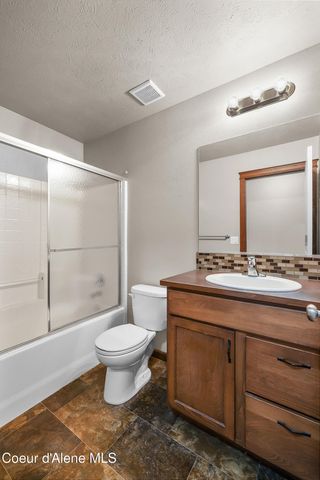 1969 E HIGHWING CT, Post Falls, ID 83854