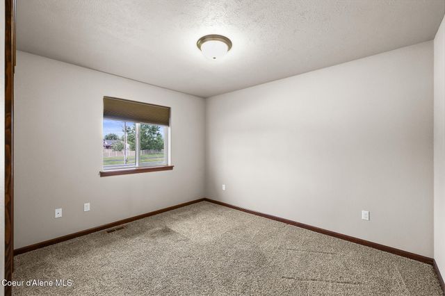 1969 E HIGHWING CT, Post Falls, ID 83854