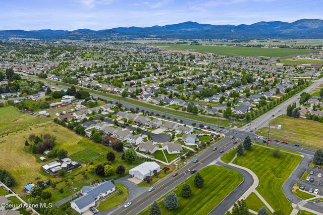1969 E HIGHWING CT, Post Falls, ID 83854