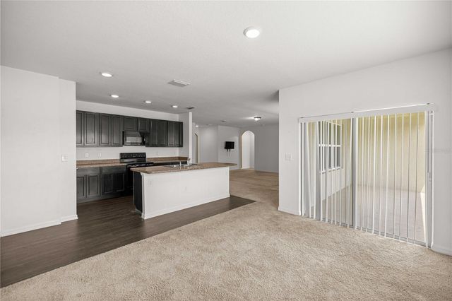 3902 SE 99TH STREET, Belleview, FL 34420