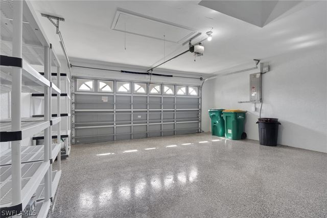 4381 Mistlethrush LN, Naples, FL 34119