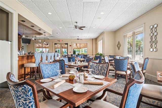 4381 Mistlethrush LN, Naples, FL 34119